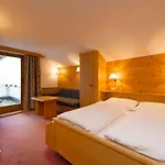 Bergkranz Hotel 3*