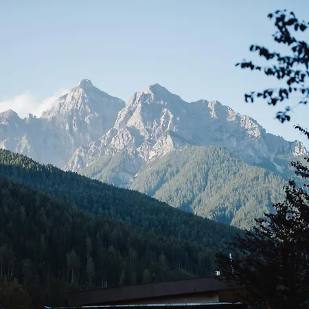 Bergkranz מידרס