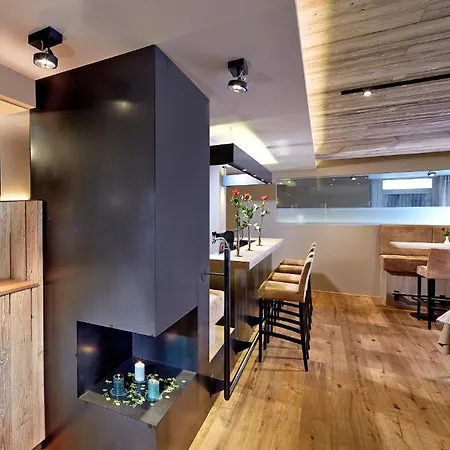 Bergkranz מלון 3*