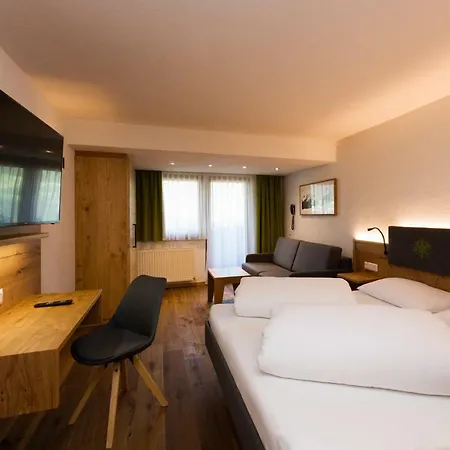 Bergkranz מלון מידרס