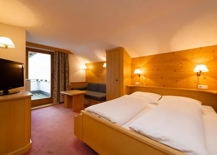Bergkranz Hotell 3*