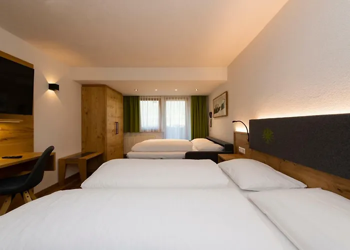 Bergkranz Hotell 3*